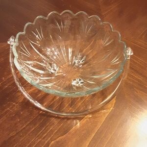 Vintage fruit or bread bowl